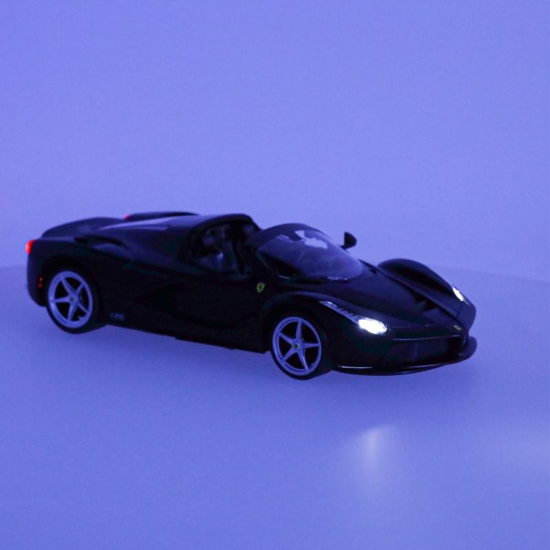 Samochód zdalnie sterowany Rastar 75800 Ferrari LaFerrari Aperta 1:14 czarny - obrazek 9