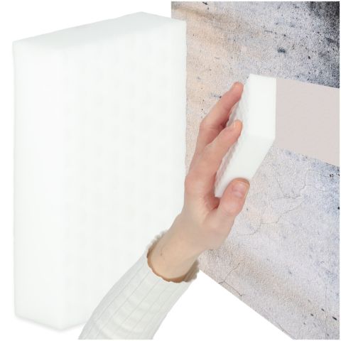 Magiczna gąbka z melaminy usuwa trudne plamy