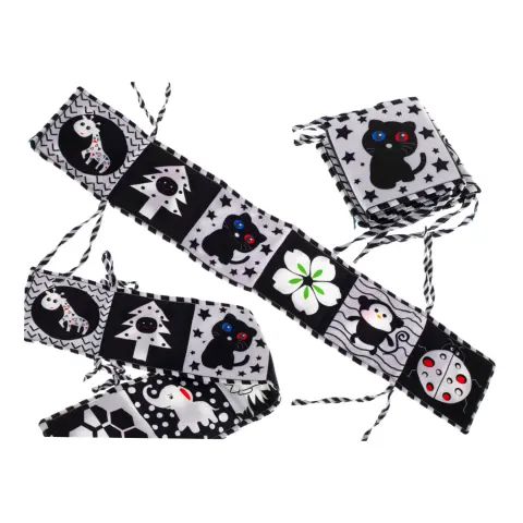 Książeczka sensoryczna kontrastowa miękka nauka widzenia ochraniacz do łóżeczka mata edukacyjna kształty dźwięki