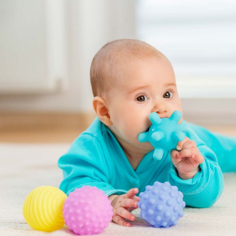 Piłki zabawki sensoryczne korekcyjne zestaw 6 szt - obrazek 9