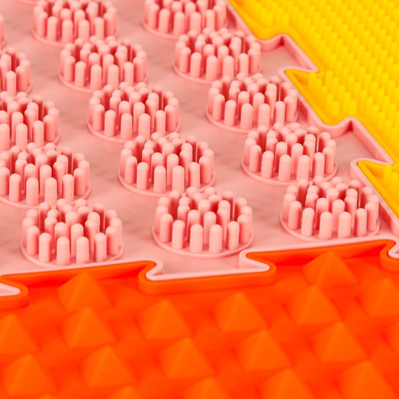 Mata sensoryczna puzzle montessori do masażu stóp 8 elementów kolorowe - obrazek 11