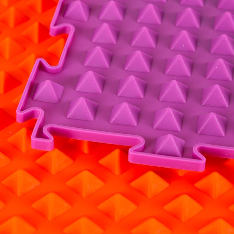 Mata sensoryczna puzzle montessori do masażu stóp 8 elementów kolorowe - obrazek 12