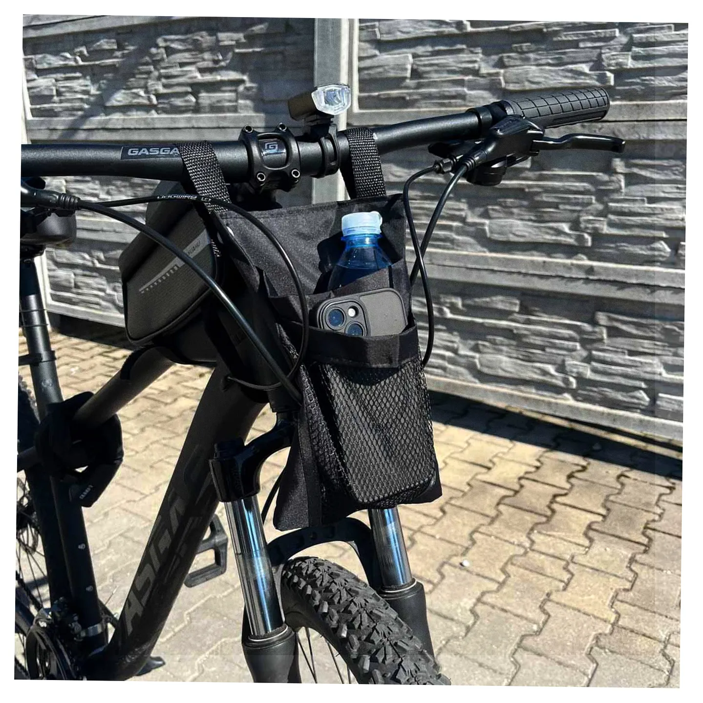 Torba na rower hulajnogę kierownicę telefon sakwa rowerowa czarna - obrazek 12