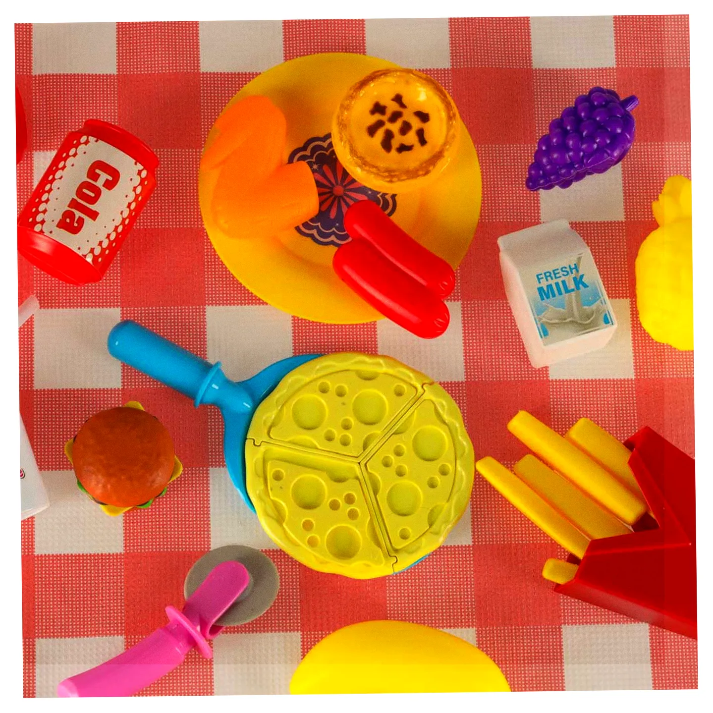 Kosz piknikowy koszyk fast food pizza burger jedzenie prowiant przekąski na piknik - obrazek 10