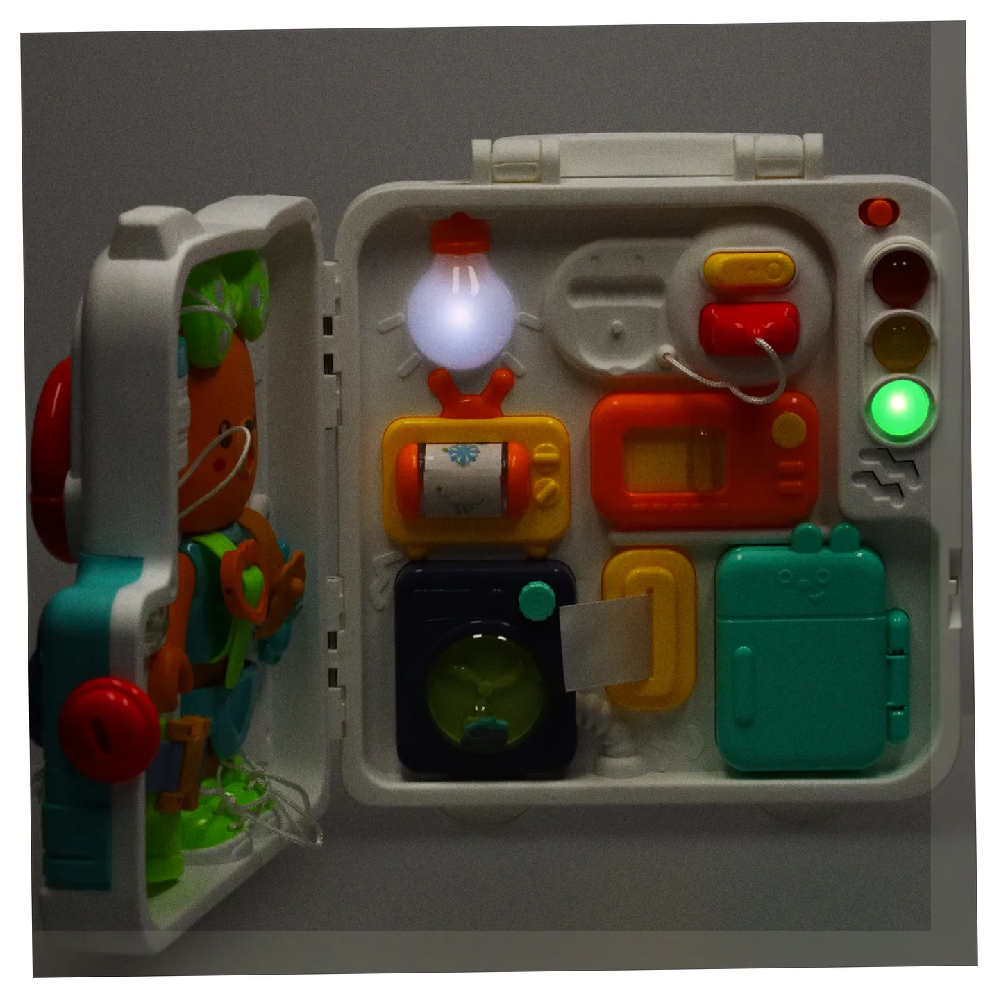 Tablica manipulacyjna sensoryczna montessori walizka pokrętła miś XXL światło dźwięk - obrazek 7