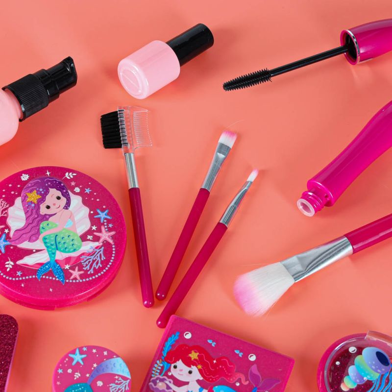 Kuferek zestaw kosmetyków do makijażu i paznokci makeup dla dzieci 22 elementy - obrazek 11