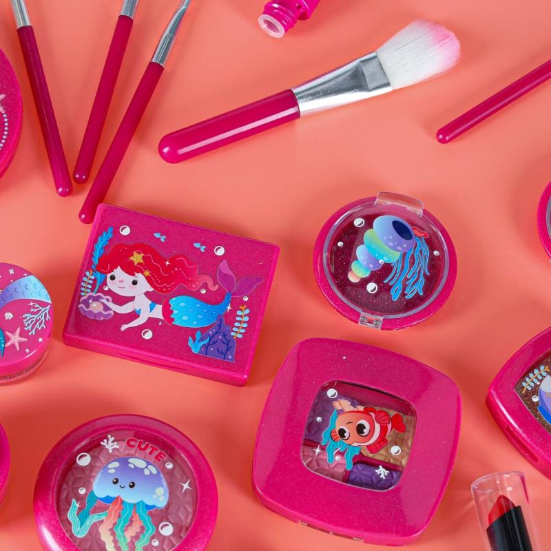 Kuferek zestaw kosmetyków do makijażu i paznokci makeup dla dzieci 22 elementy - obrazek 10