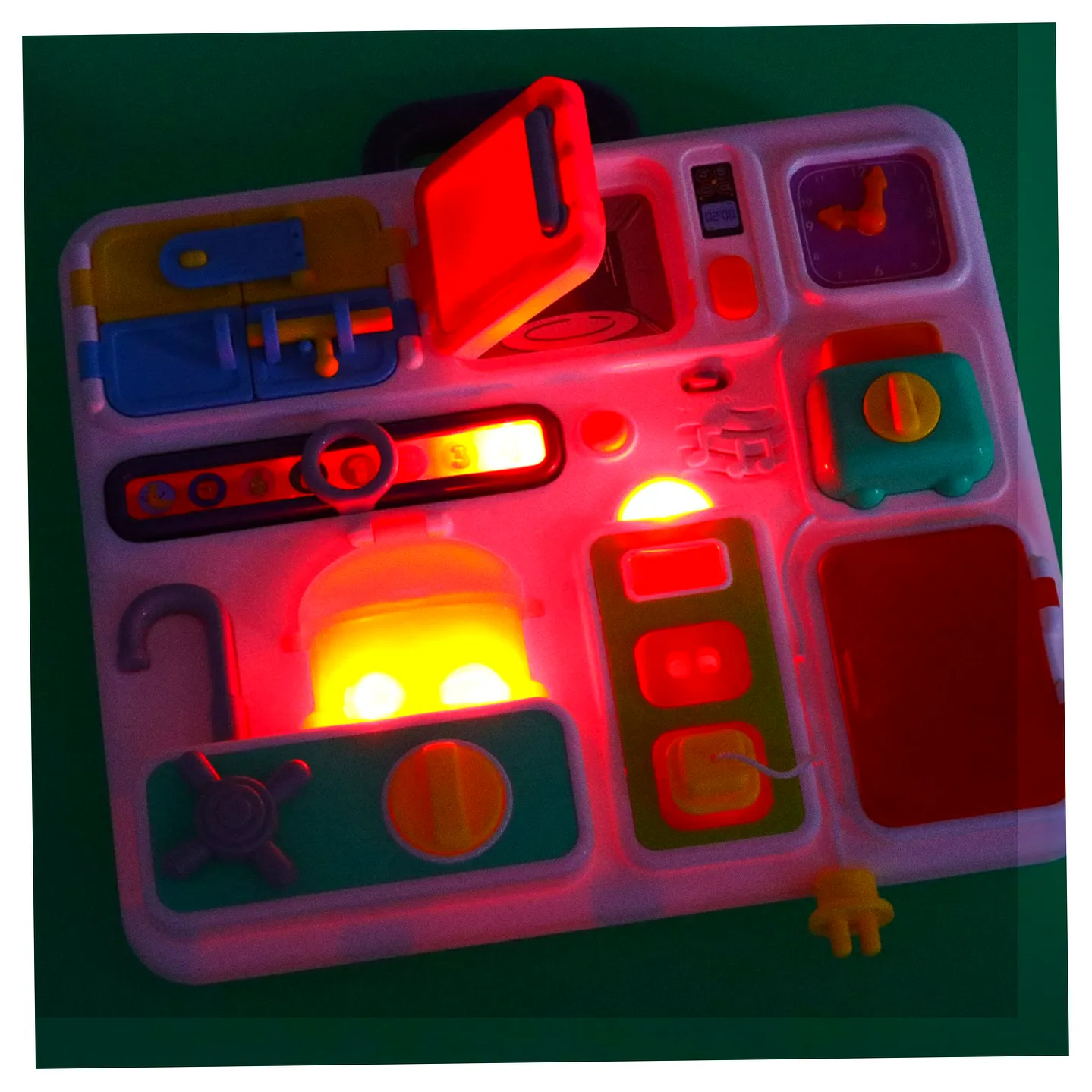 Tablica manipulacyjna sensoryczna montessori kuchnia zegar światło dźwięk - obrazek 15